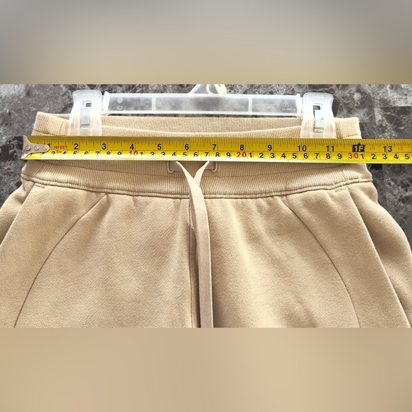 Lululemon Jogger Sweatpants Womens 2 Scuba High Rise Crop Comfy Lounge Soft - Picture 10 of 13